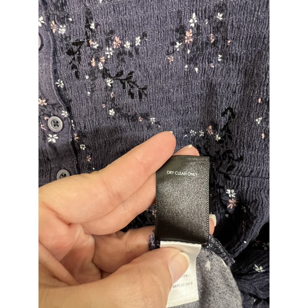 Torrid Blouse Womens Plus 3X Purple Floral Crinkle Smocked Bohemian Short Sleeve - Picture 10 of 11